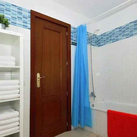アパート Apartments, Arrecife